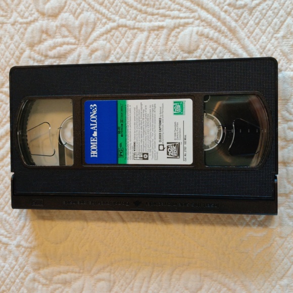 Home Alone 3 Vintage 1997 VHS Movie - Picture 5 of 6